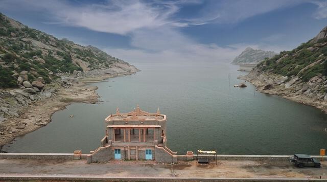 Jawai River Bed Drive
